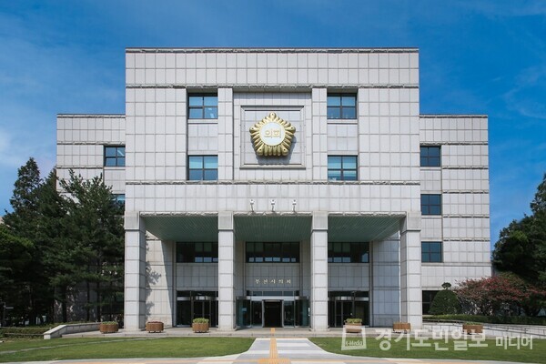 ‘2024년 청소년의회교실’을 4월부터 운영하는 부천시의회 외관.
