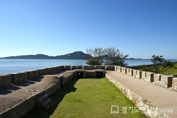 강화 계룡돈대 .